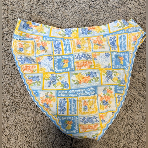 Bydee Brand Bikini Bottom Moderate Coverage Sz Small Perfect Condition - Picture 11 of 12